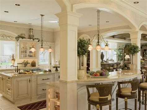 Colonial decor offers a warm, rustic look that makes any home feel more inviting. Colonial Kitchens | HGTV