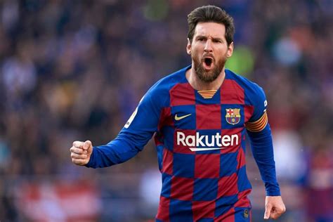 Barcelona Squad Vote Lionel Messi To Remain Club Captain Next Season Football Inside