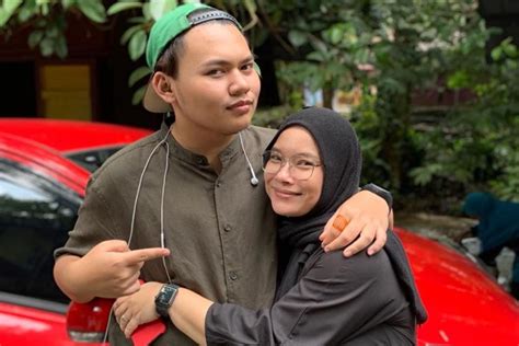 Rocky pun mengaku bahwa ia adalah mister x yang pernah mencelakai dan melemparkan boy ke sungai. Anak Nora Ariffin Meninggal Dunia
