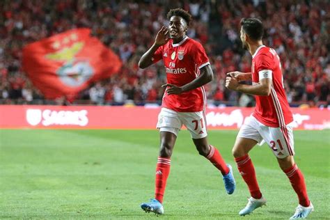 Nuno tavares is on facebook. PortuGOAL Figure of the Week: Nuno Tavares lights up the Luz with dazzling debut