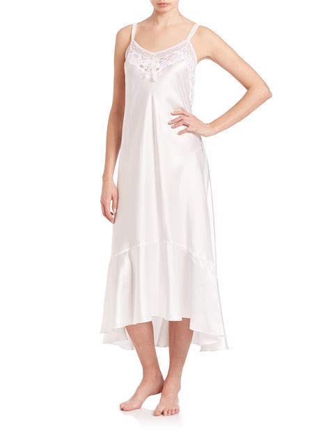 Lyst Oscar De La Renta Satin Nightgown In White