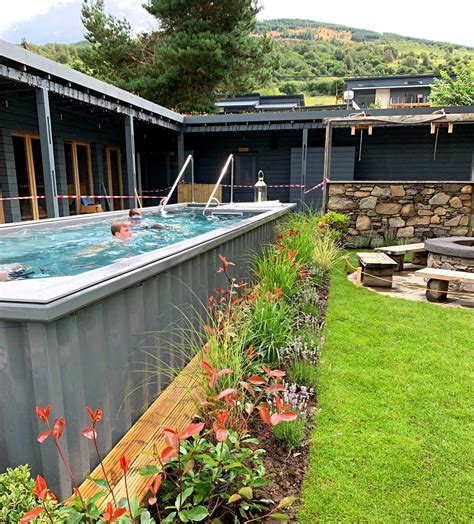 Shipping Container swimming pool - holiday home | Shipping container swimming pool, Shipping 