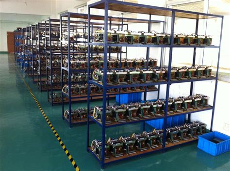 Mining guide for crypto miner. Venezuela Uses Bitcoin Mining To Protect Itself From ...