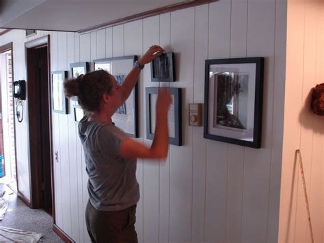 Best Picture Hanging Tips How To Hang Pictures And Artwork On The Wall Like A Pro The Diy
