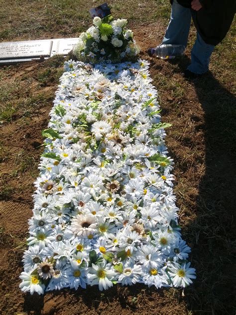 Pin By Debra Gallahan On Floral Blanket Cemetery Flowers Grave