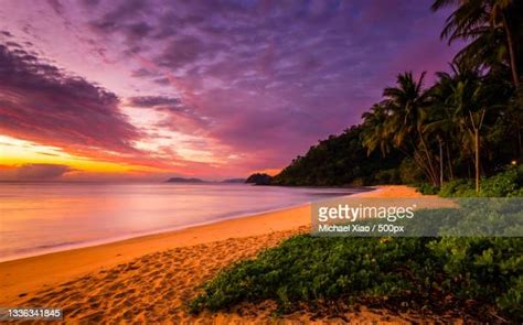 Trinity Beach Queensland Photos And Premium High Res Pictures Getty