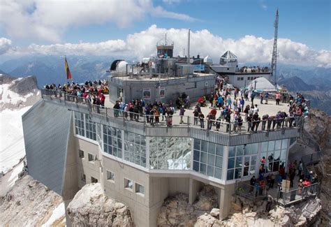 Die grundsteinlegung für das schutzhaus erfolgte im jahre 1894. Münchner Haus auf der Zugspitze - unterwegsblog