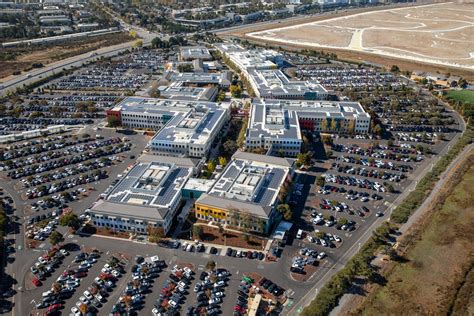 Facebook Fb Turns Part Of Headquarters Campus Into A Covid 19 Vaccine