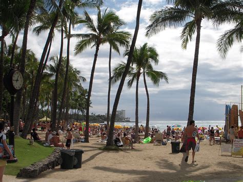 Crowded Waikiki Beach Scott Leazenby Flickr