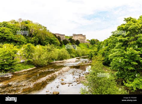 River Swale Richmond Town Yorkshire Rivers Hi Res Stock Photography And