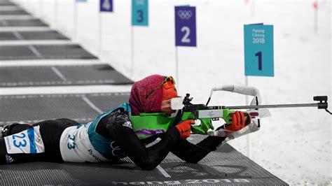What Is Biathlon Its Cross Country Skiing With Guns The New York Times