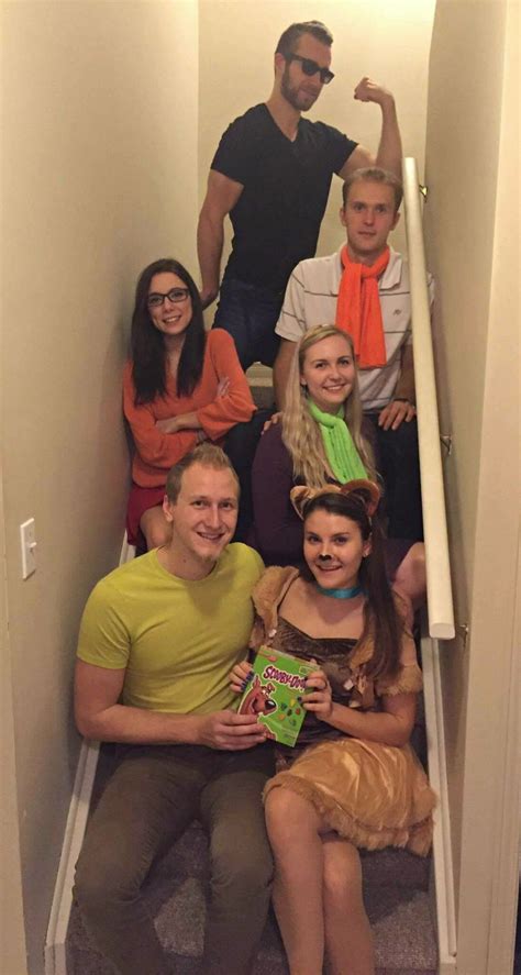 Jul 20, 2021 · diy scooby doo costumes any character from the '70s cartoon would make a classic halloween costume—mystery machine not included! Scooby Doo Halloween Costume DIY Daphne Fred Velma Shaggy Johnny Brave | Scooby doo halloween ...