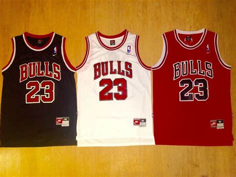 Unsigned michael jordan chicago red custom stitched basketball jersey size men's xl new no brands/logos. NBA Michael Jordan #23 Chicago Bulls Mens Throwback Red ...