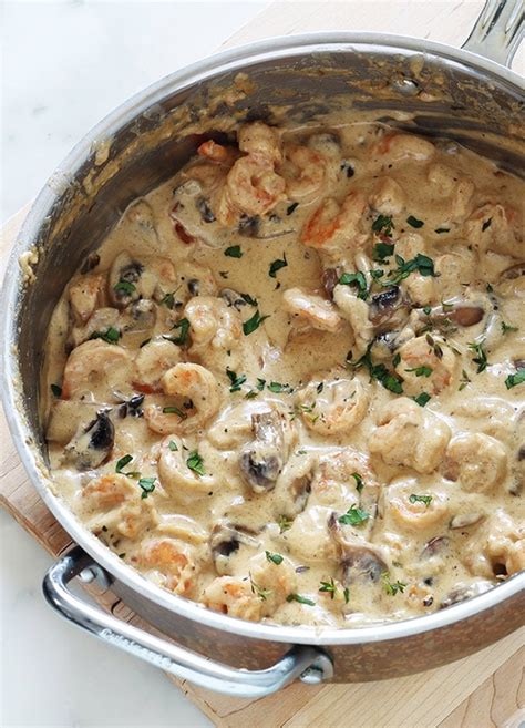 Crevettes sauce à la crème fromage champignons