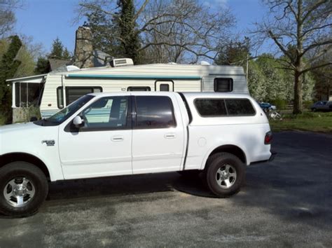 1999 Ford F150 Camper Shell