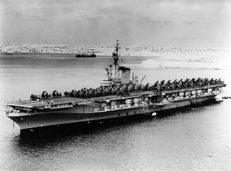 The Us Navy Loved The Midway Class Aircraft Carrier This Is Their