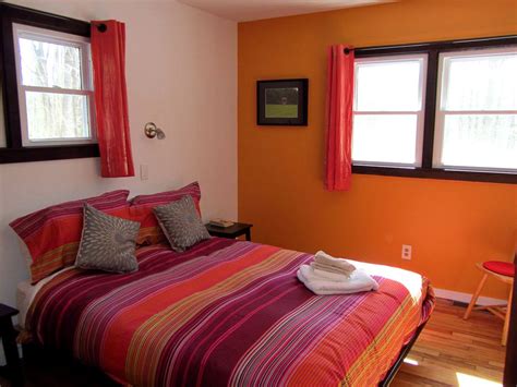 Check spelling or type a new query. Cabin with Hot Tub in Woodstock, New York