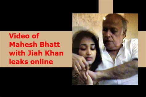 Old Video Of Mahesh Bhatt Cosying Up With Jiah Khan Goes Viral
