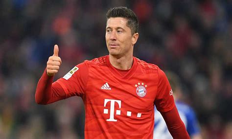 Want fifa 21's bundesliga potm lewandowski? Best Strikers to Buy in FIFA 21 Ultimate Team