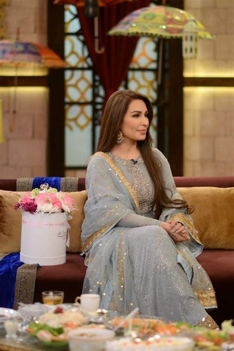 Beautiful Latest Pictures Of Reema Khan With Her Husband Reviewitpk