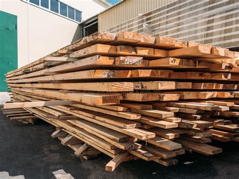 Stacked Wood Pine Timber Production Hardwood Planks For Industrial