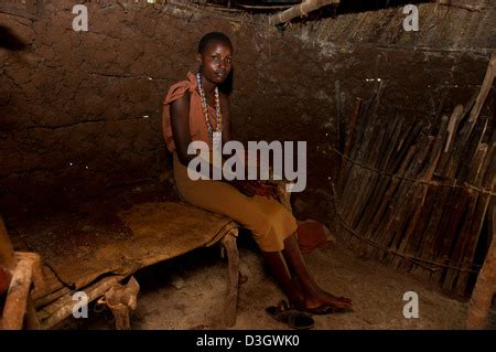 Kikuyu Woman Ngomongo Village Kenya Stock Photo Alamy