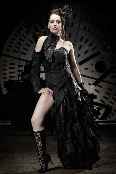 Member since aug 18,2011 has 27 images, 177 friends on model mayhem. Lucardis Feist Fashiondesigner | Alternative fashion ...