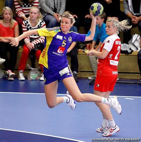Voir plus d'idées sur le thème handball, handball féminin, handballeur. Hanna Fogelström i Landskamp Sverige-Island 24 ...