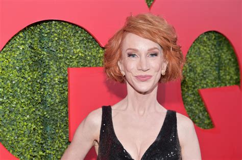 Kathy Griffin Reveals Lung Cancer Diagnosis Says Shes Also In