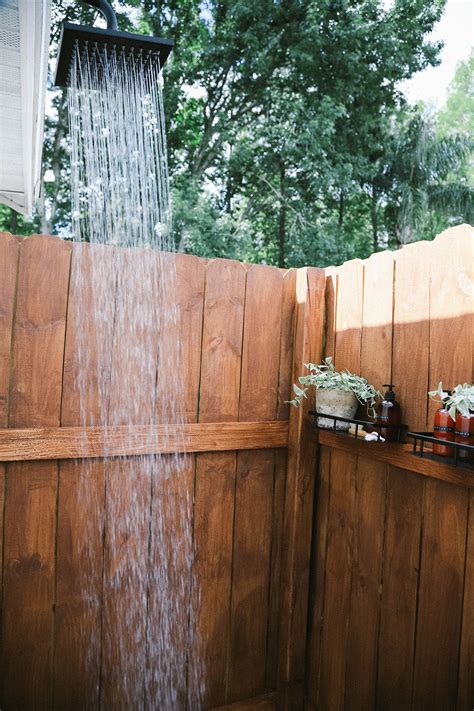 Beautiful Easy Diy Outdoor Shower Ideas A Piece Of Rainbow Vlr Eng Br