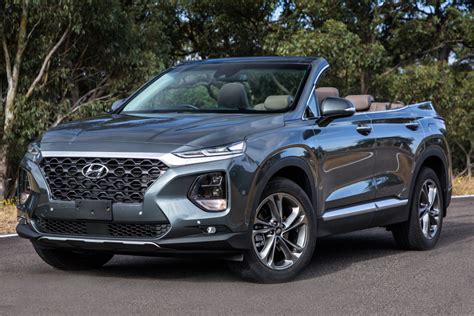 One Off Hyundai Santa Fe Cabriolet Offers Open Topped Off Roading For 7