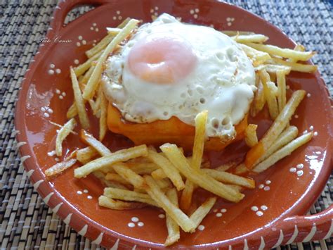 The francesinha is a relatively new dish to portugal. Prato Caseiro: Francesinha Burger