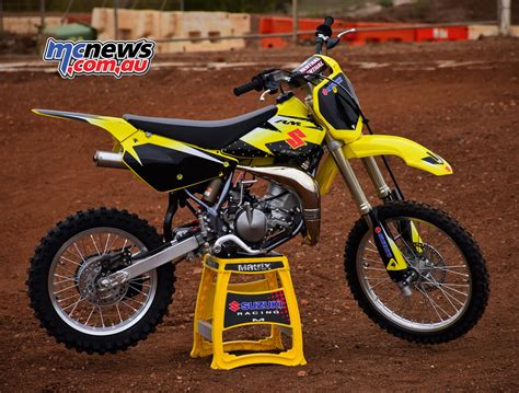 I take my 2012 rm 85 and see just how fast it can really go! Bonus Race Kit with Suzuki RM85 | MCNews.com.au