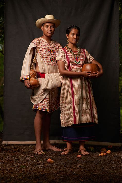 El Proyecto Fotográfico Que Exalta La Belleza De Las Comunidades Indígenas Mexicanas Huffpost