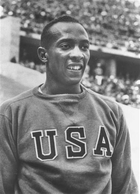 Jesse Owens Childhood Pictures Jesse Owens Set Track World On Its Ear