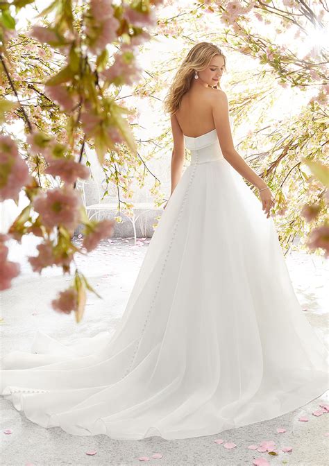 Wedding dresses uk available in various styles, colors, designs & sizes at ombreprom.co.uk. Mori lee 6897 Lucille Wedding Dress - Catrinas Bridal
