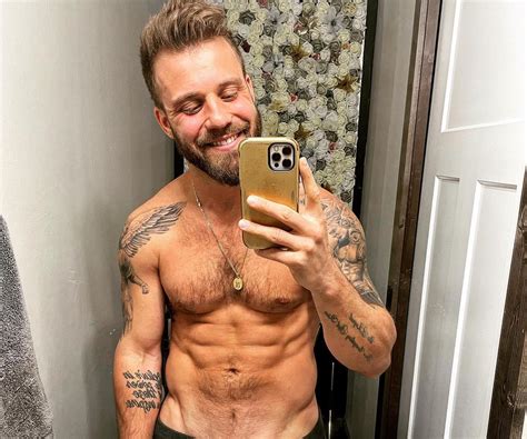 Instahunk Getting To Know Out Reality Star Paulie Calafiore Edge