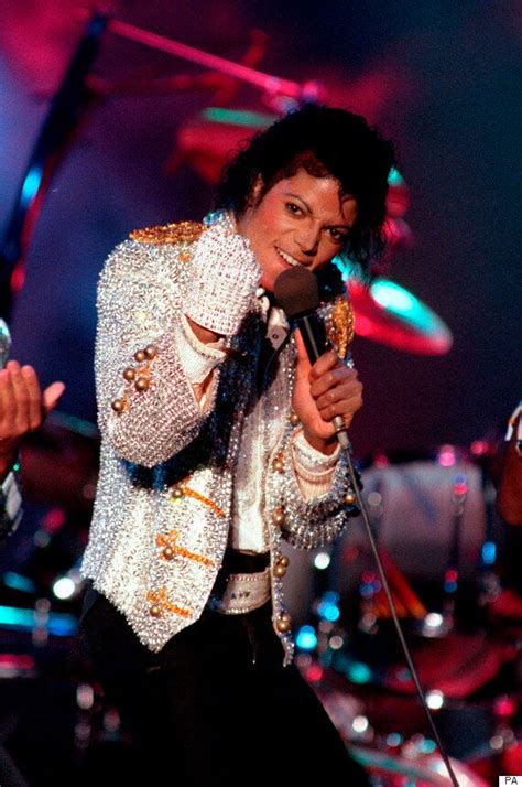 Michael Jacksons White Sequinned Glove Sold At Auction For 64000