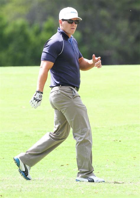 Последние твиты от mark wahlberg (@markwahlberg). Mark Wahlberg Photos Photos - Mark Wahlberg Playing A ...