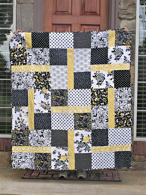 The Flemings Nine Splash Of Color Quilt Along Fabric And Pattern
