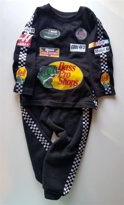 Is your network connection unstable or browser outdated? DIY NASCAR Costume for a Toddler - Meredith Rines