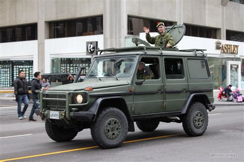 Canadian Army G Wagon At The Toronto St Patricks Day Par Flickr