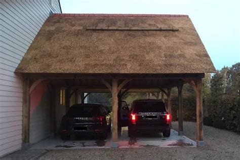 Carports in moose lake on yp.com. Bijgebouw/Carport rieten dak | Dak, Carport, Tuin ideeën
