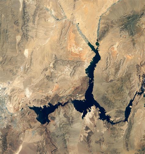 Lake Mead The Largest Reservoir In The United States Drops To A