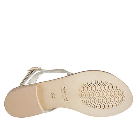 Womans Thong Sandal In Platinum Laminated Leather Heel 2
