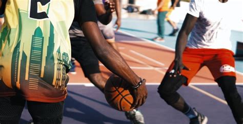 Top 21 Basketball Dribbling Drills To Improve Ball Handling