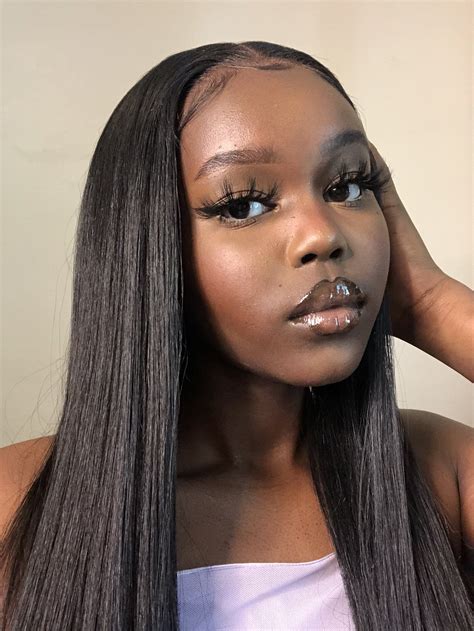 Pin By 𝑷𝑳𝑨𝑺𝑻𝒊𝑪♡ On Inches ♡ Light Brown Hair Black Girl Makeup