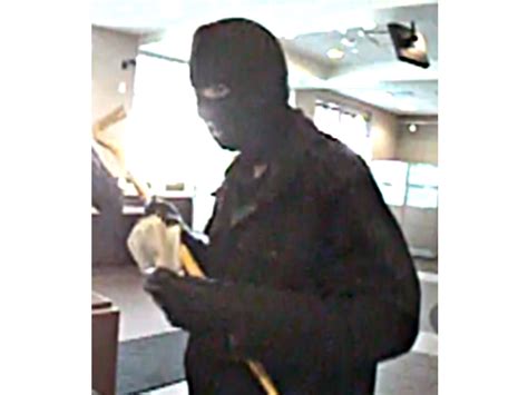 Fbi Searches For Bank Robbery Suspects Cbs Colorado