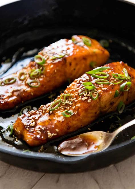 Recipes, blog talk, competitions & more. Honey Garlic Salmon | RecipeTin Eats