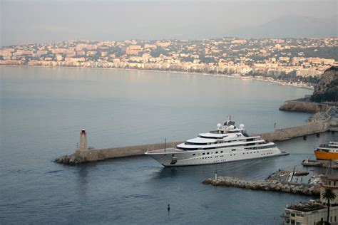 147m Mega Yacht Topaz In Nice Photo Ian Bugby — Yacht Charter